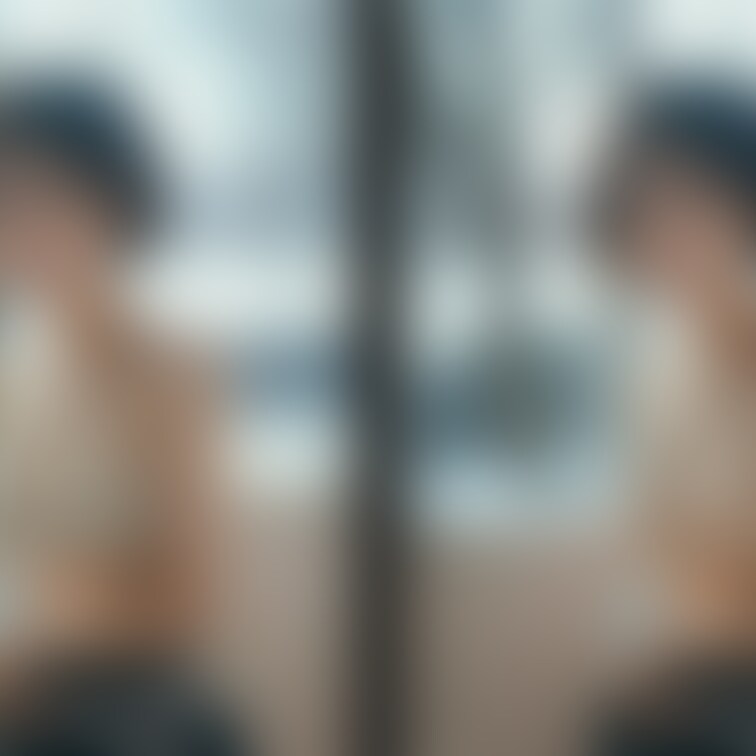 着衣と脱衣を並べた画像です 画像№1397