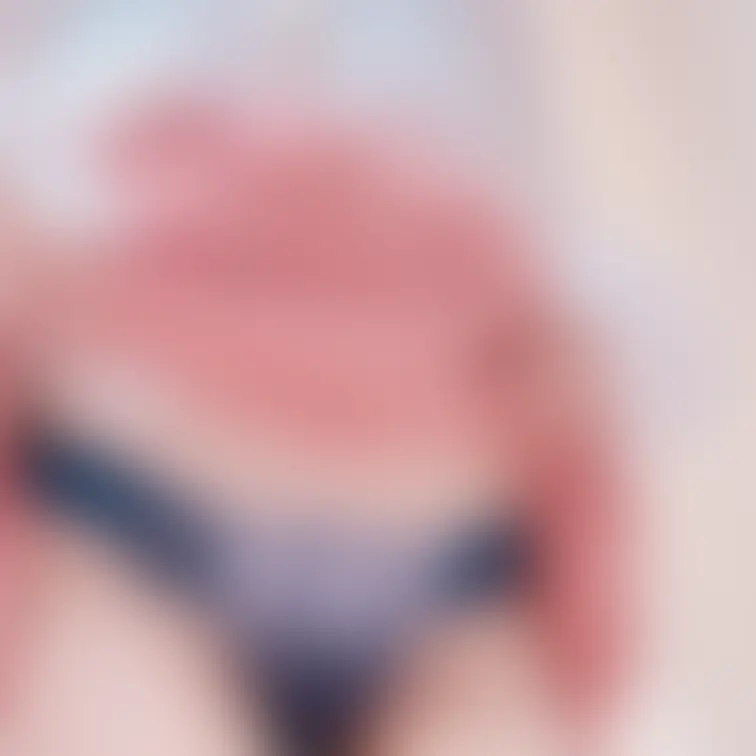 キラキラしたチャーム付いてて可愛いおぱんちゅ🥰💕
大人っぽいけどみゃおが履くと幼っぽくも見えちゃうね