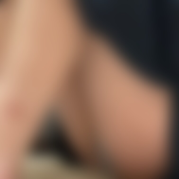 ○○○女子◯生の生おパンツです。

美少女のもっこりおまんこを堪能してください