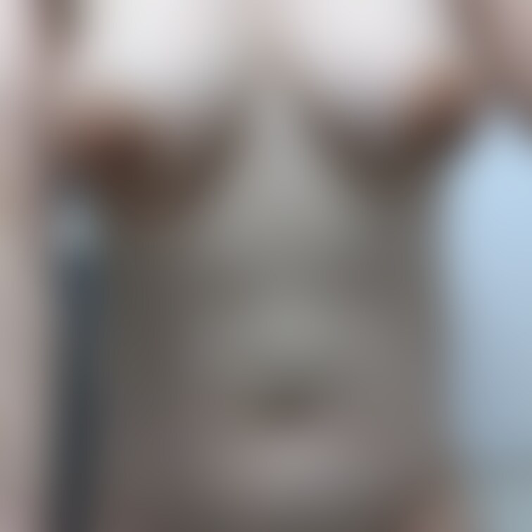 抱き心地抜群のムチムチな身体🥰

垂れ乳デカ乳輪がやっぱり最高ですね！