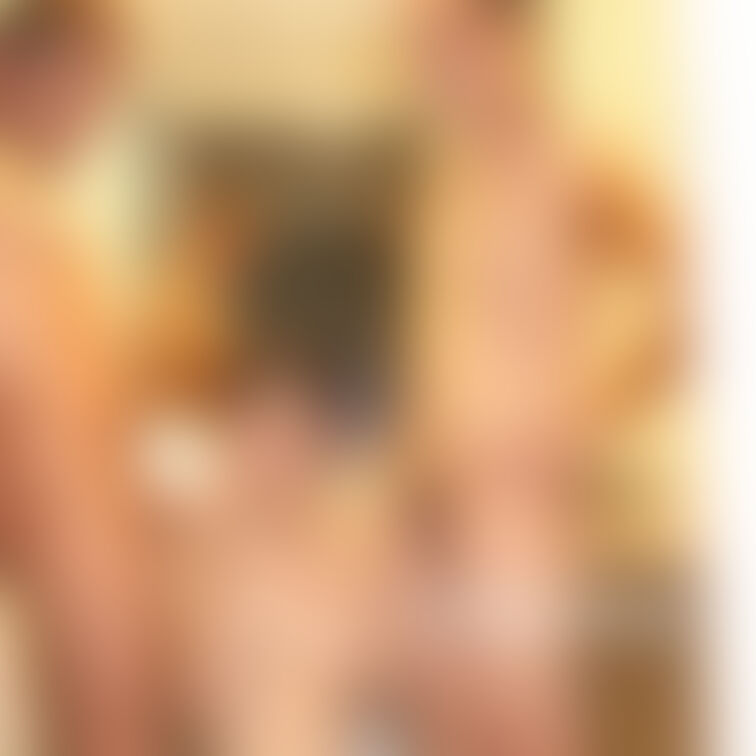 まだまだ初期の頃の体験 2

でも単独さんたちのち◯ぽをぱっくりします。
根っからのち◯ぽ好きです。

