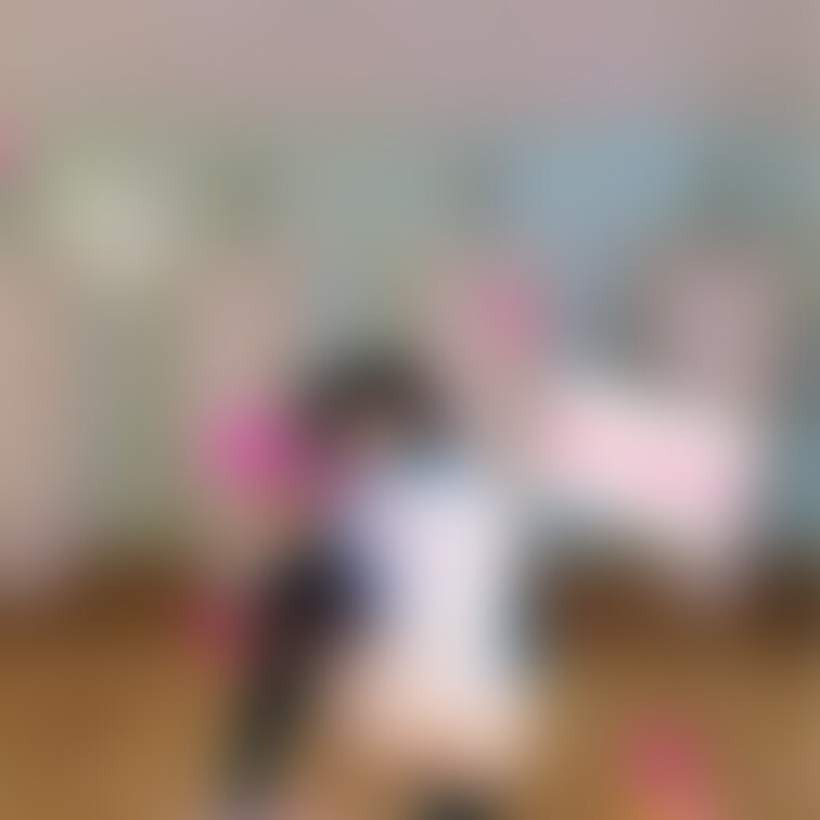 男子トイレ制服で侵入💕