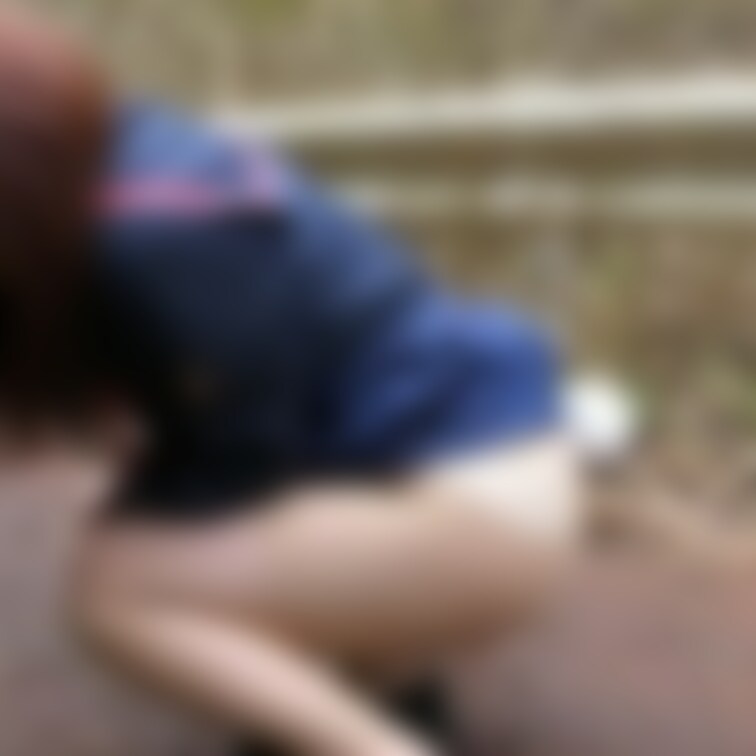 加納ろく 野外制服