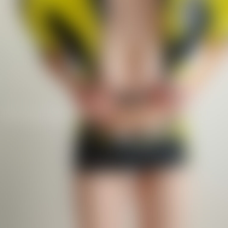 ミニスカで爆乳♡