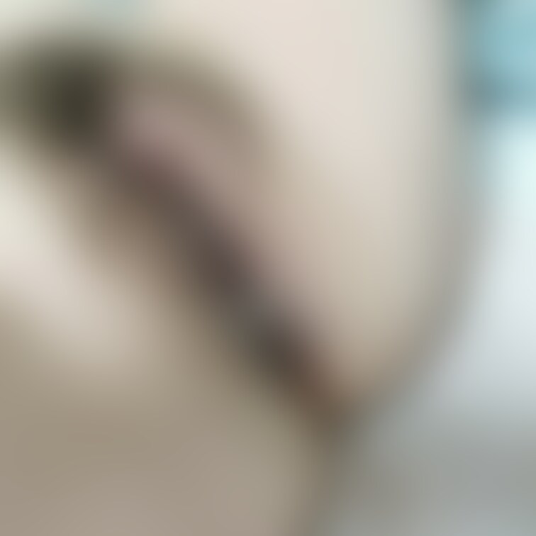 オナニーした後(〃∇〃)🩷
お尻まで白いの垂れてるの見える？