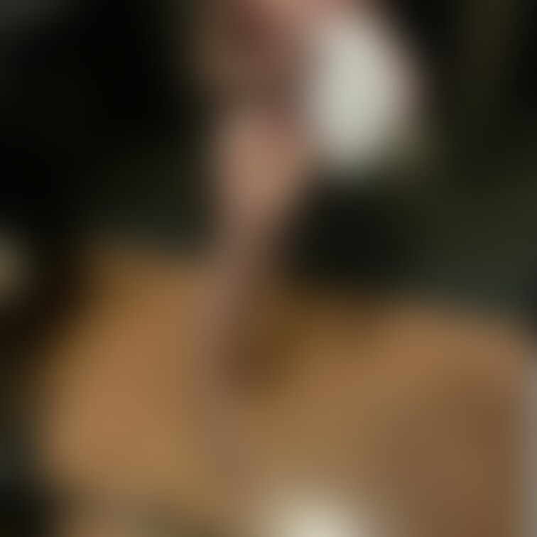 スタイルの良さが際立つ写真になってます。 ニュークラでの撮影経験もあるので、ポージングも◎