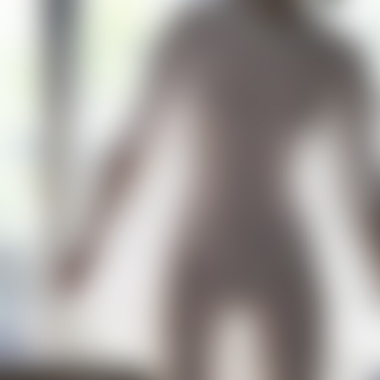 白と黒はちょうど半分くらいに意見が割れてたので、可愛いやつにします🥺今から次のまにあ何にしようか考えてる☺️