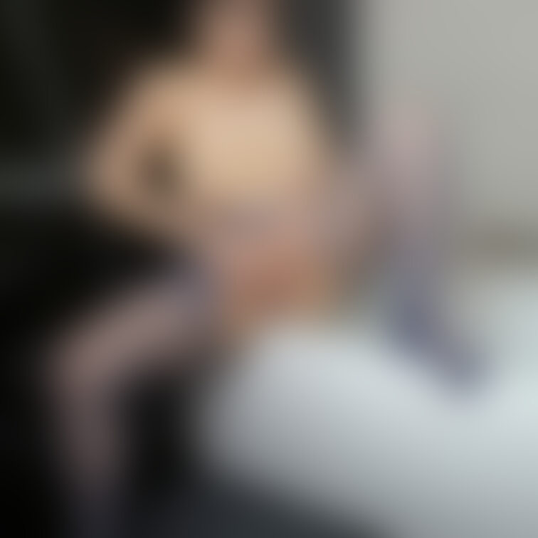#014_KYOKO
超爆乳!!「大〇屋お○○○さんのツルツルおま〇こ」(24/28ページ)
超ド級の爆乳を持