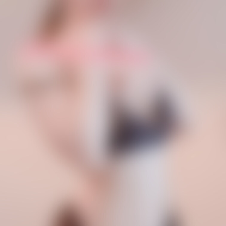 乳首寒くてビンビンです🤍