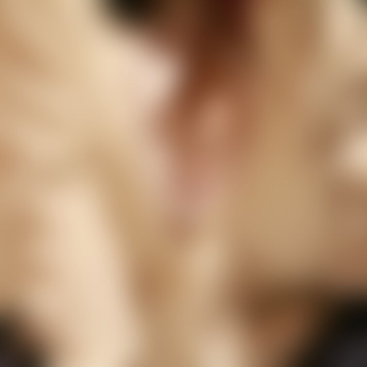 制服コスで写真も撮ったよ