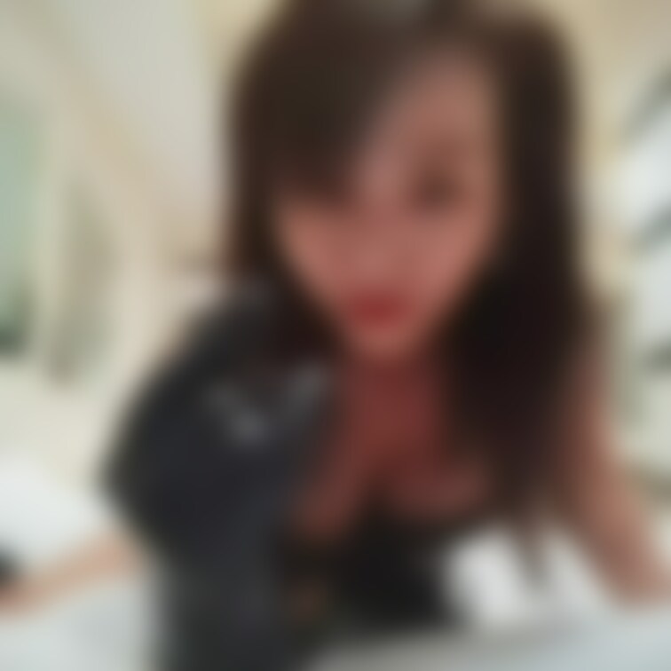 レザー手袋フェチのための動画
レザー手袋でのなめらかな手の動き堪能して
