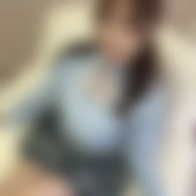 あむの秘蔵えちえち写真集💕
会員の人だけにプレゼントするえちえち写真だよ✨
制服まだイケるかな？🐸