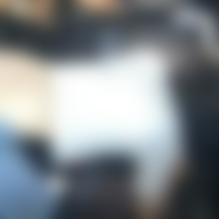 他人棒とカーセックスの様子をご覧下さい。

動画も出してますが写真だとまた一味違いますのでご覧下さい。
