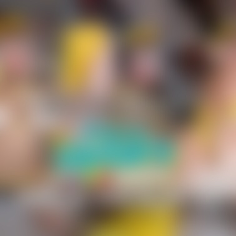 💛三女A 丸見えネットビキニセット

毎日投稿される自撮りに含まれない自撮りを含んだセット(zipファイル)です。