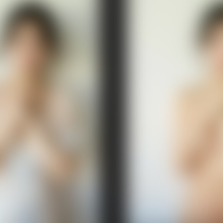 着衣と脱衣を並べた画像です。画像№548