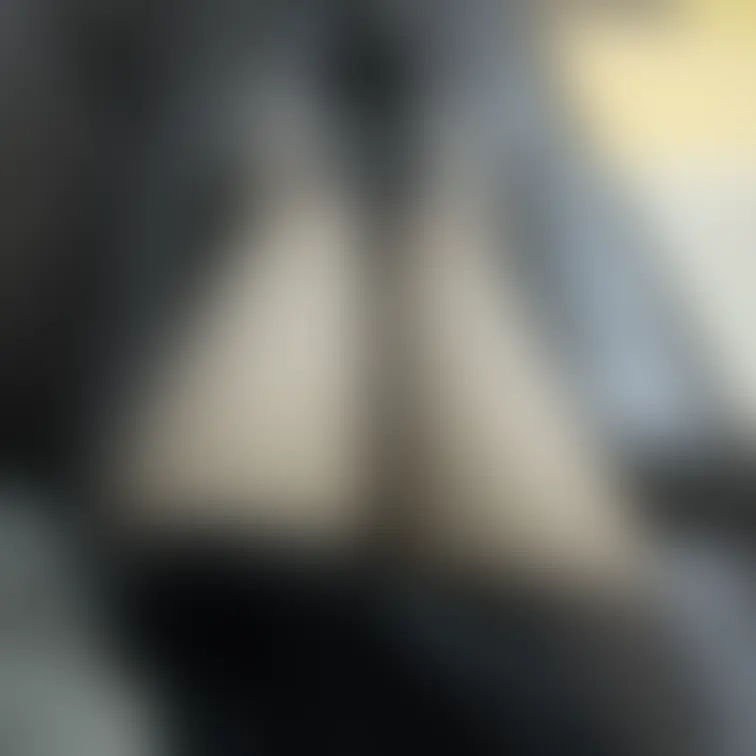人妻、黒スト、パンツチラ見せ