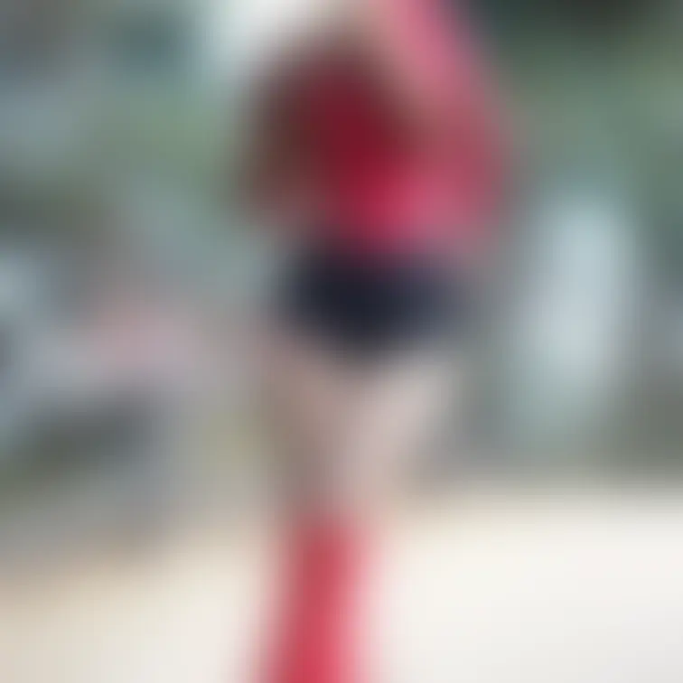 野外撮影に出掛けました！
よく愛用しているハイレグにホットパンツを合わせてみました💕
結局はホットパンツも。。
一