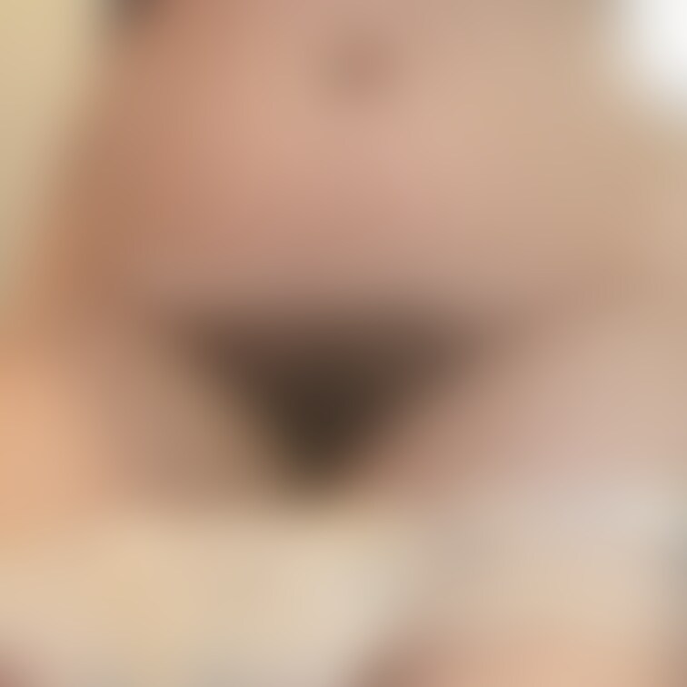 びっしり🖤
範囲が広すぎてパンツからはみ出ちゃうのが悩みです