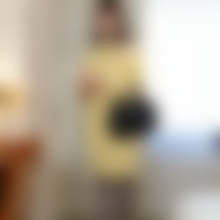 #003 MKちゃん
「ドM顔面弄り+ガニ股ピースで立ちション」(1/28ページ)
Ekusiad専属元祖放尿