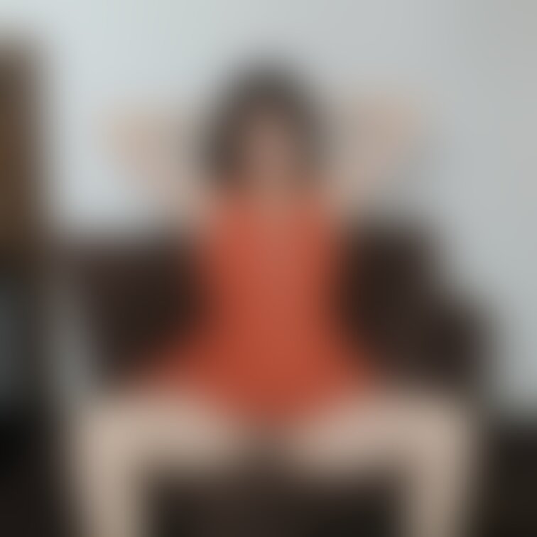 【蔵出し作品】#002_NATSUMI
NATSUMIの「おしっこで大惨事(;^_^A」（2/28ページ）

これ