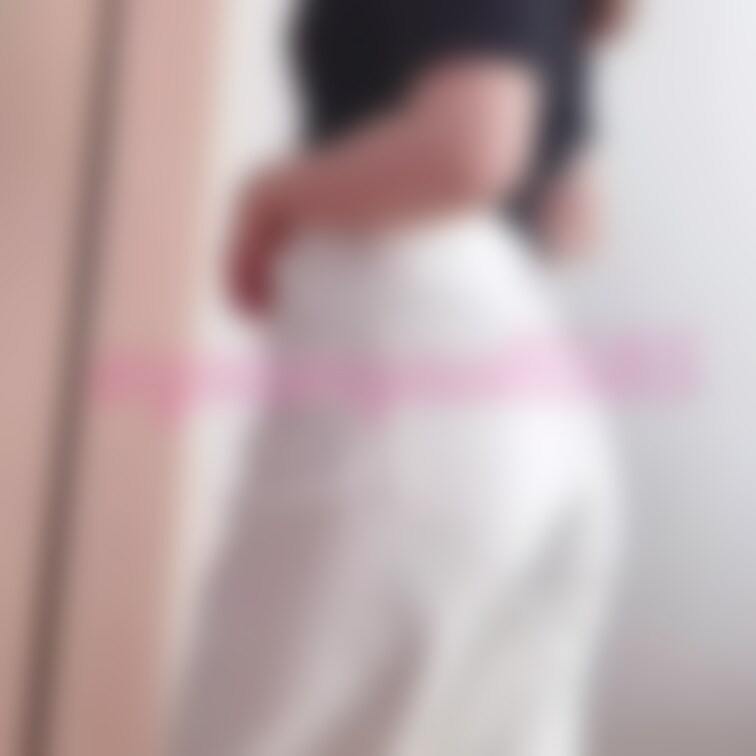 白デニムぬぎぬぎ☺️❤️
