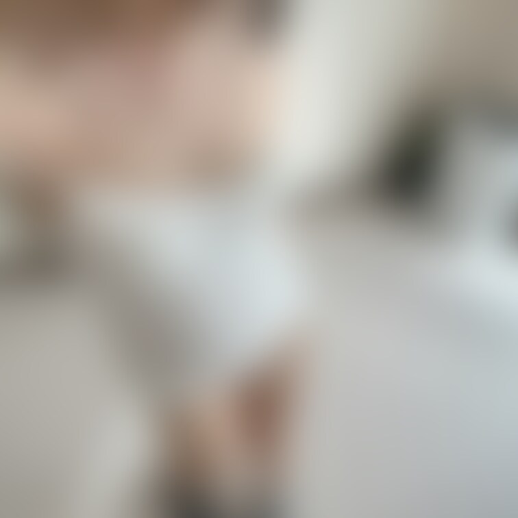 ちっぱいとキャミソール🩵
【みみからのお願い💕】
えっちだと思ってくれた方は
写真下の♡印をポチッとしてく