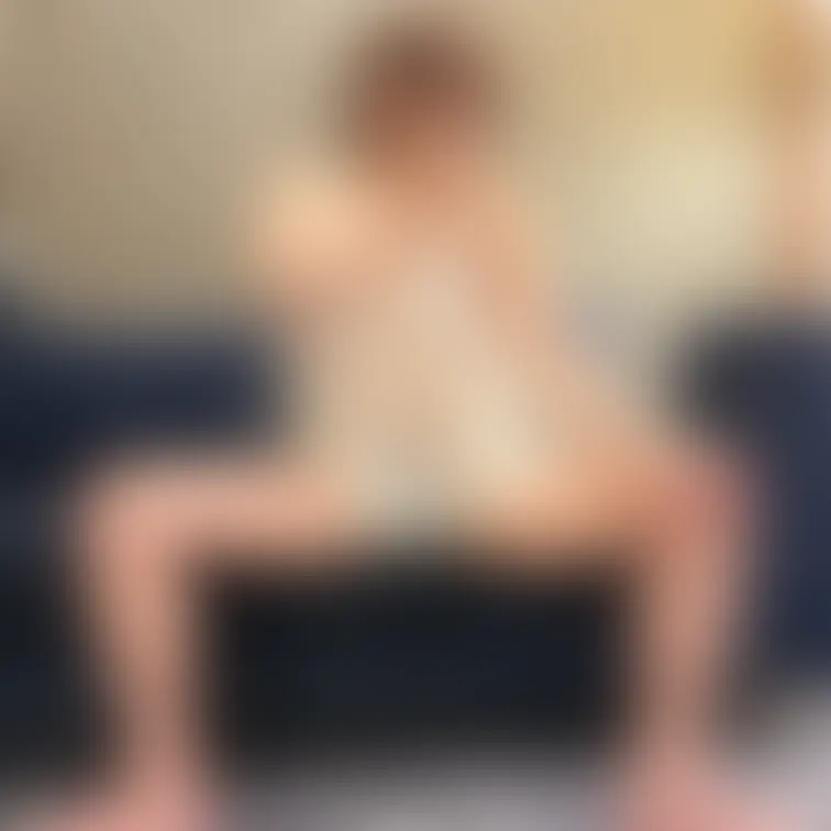 ちゃんとぉ、、、
エッチにぃ、、過ごしてます、、かぁ。。。