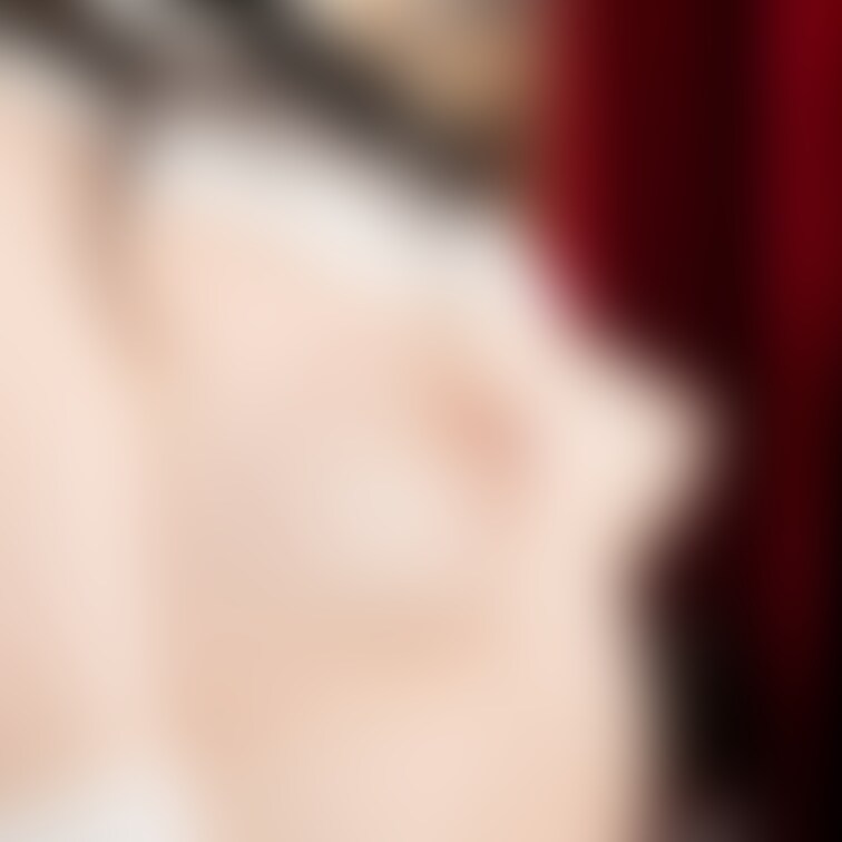 他では公開した事の無い
秘蔵のおっぱい写真