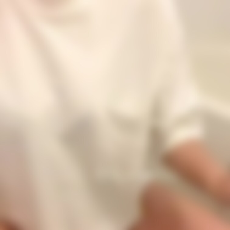 おはよう🌸

今日は短めの動画です☺️

シャワーで下着がスケスケ…///