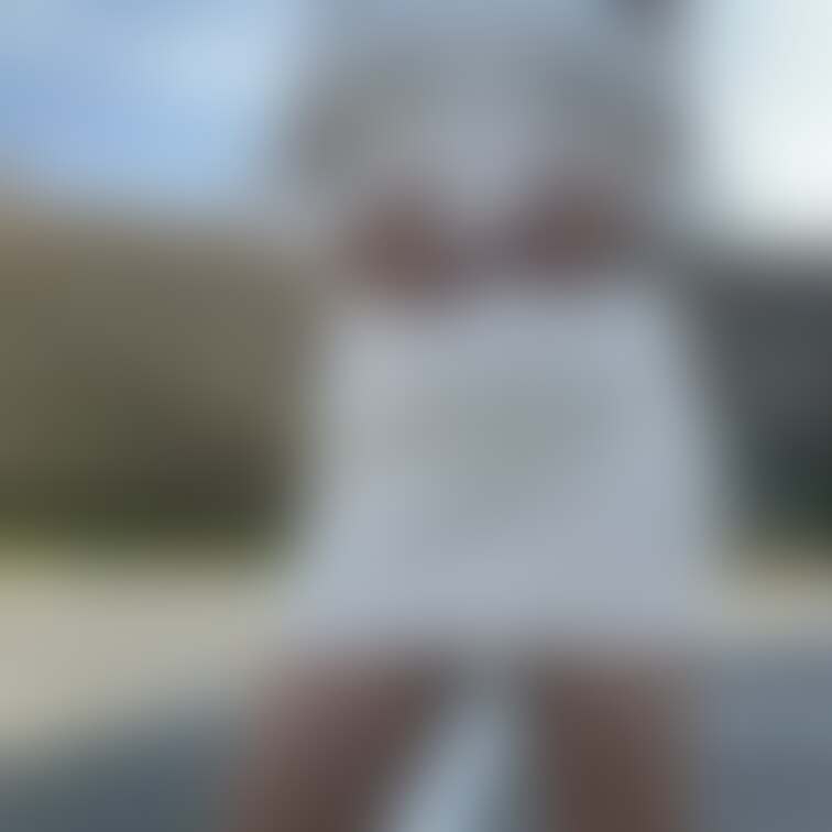 白ワンピース リアル峰不二子だな