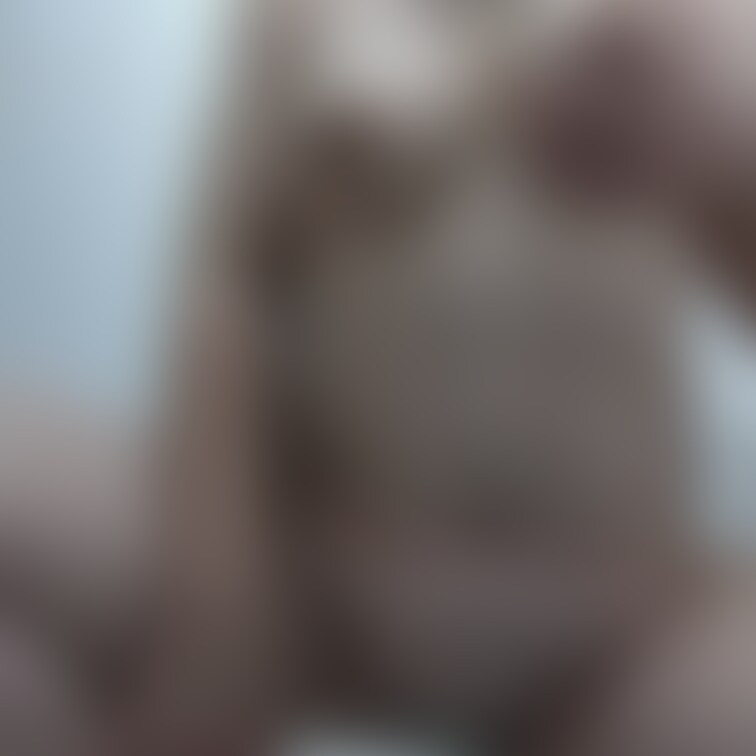 このエロい身体を好き放題して、たっぷりと中出ししてます😤