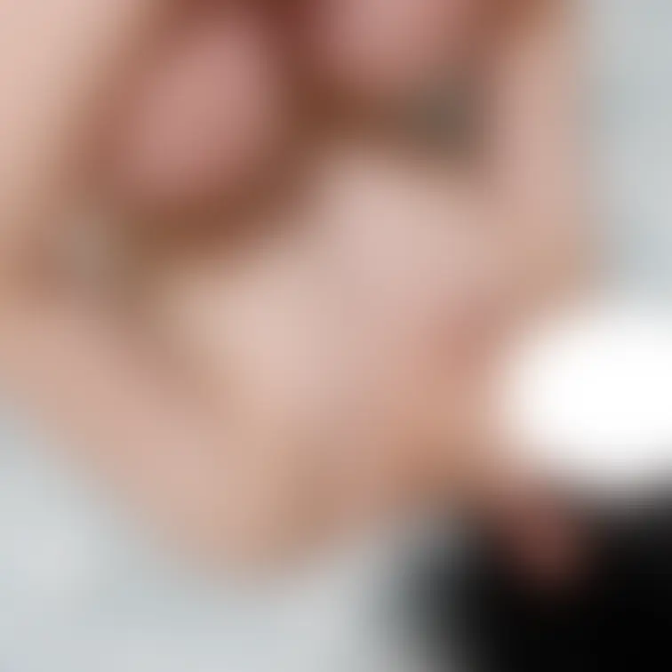 弥生に寝室でセクシーポーズさせました。動画は近日公開です。
セクシーアイドル虎の穴・弥生編all(顔隠し)
ht