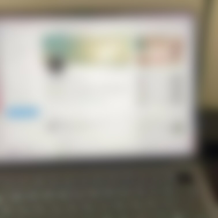 🔴机の下で奉仕🔴
（6：28）

仕事したり、Twitterしながら
ころんに机の下で奉仕を命令。

今回は