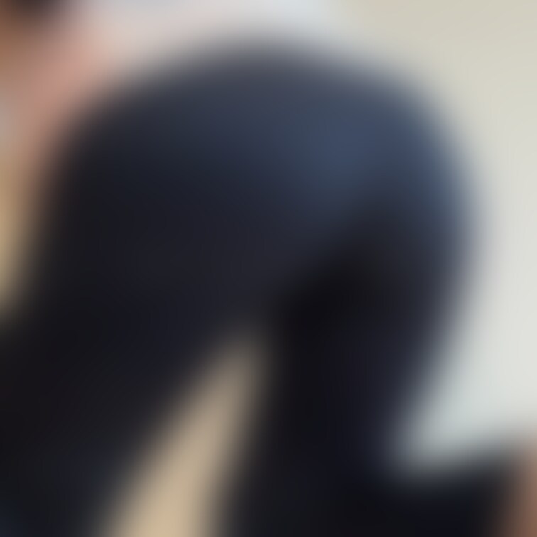 お洋服の断捨離したら、中高の時に来てたジャージが出てきた！
おしりが大きくなったせいか、少し屈んだだけでラインが透けち
