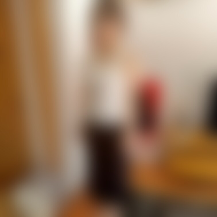 清楚人妻　久しぶりの昼顔　
今日も大企業の受付のパートに行くテイで、他人男の肉棒を求めに来ましたー