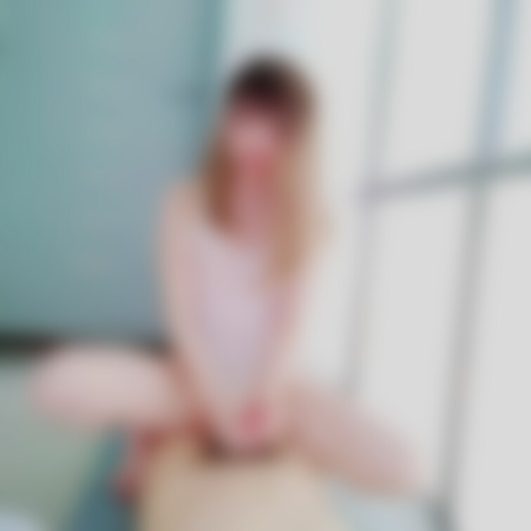 【完全顔出し動画✨8:22】ぬるぬる透け透けハイレグで、ローション手コキ❤精子がすんごい飛びました❤❤大興奮でした///
