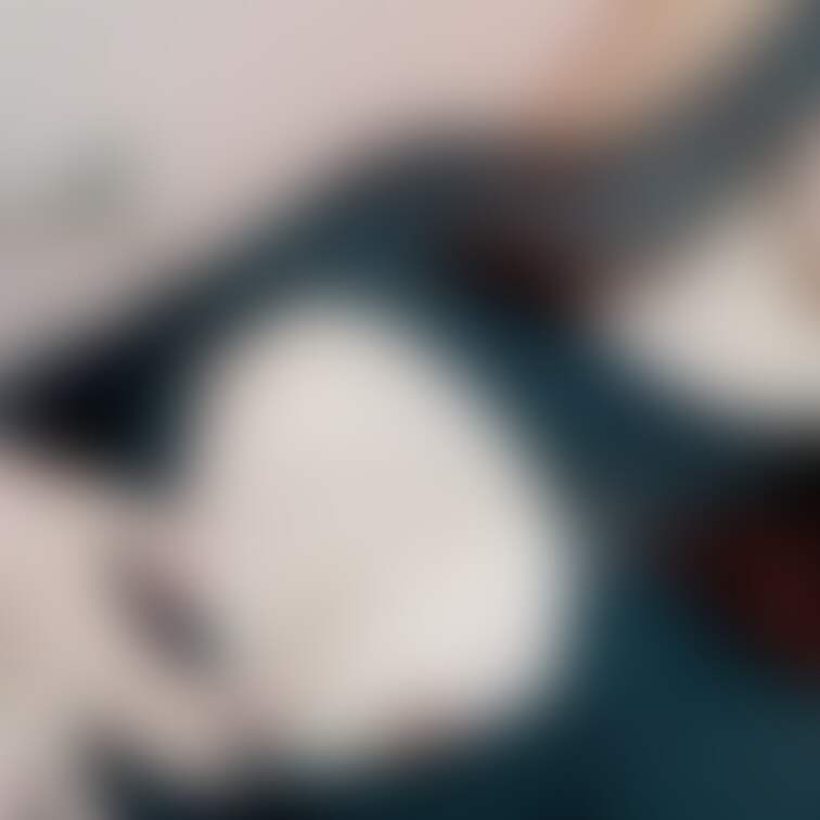 好きぴに会った時の写真
おまんこに膣トレローター入れて助手席に乗っておっぱい触られてた。その動画は別で販売してます♡