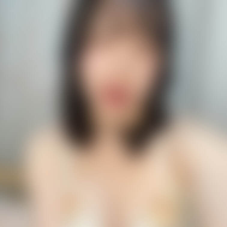新しい下着可愛い🌼動画も近々載せます✨
