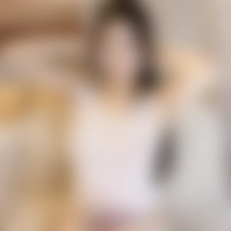スケスケだし、お股の部分に切れ目がある水着(笑)
コレ着た動画も投稿予定だからフォローよろしくねー!
投稿したと