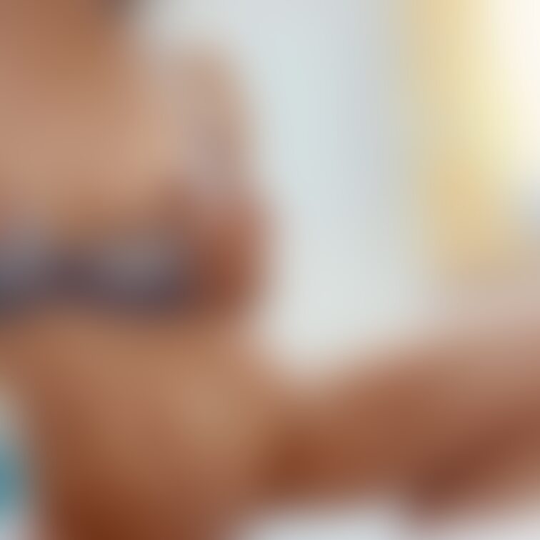 ブラからおっぱいこんにちわ🐰