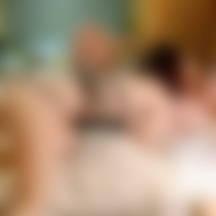 旦那くんが亀甲縛りされている方の彼女さんに乳首舐めされている…ところにmao☆はナメナメおフェラしちゃう🥰