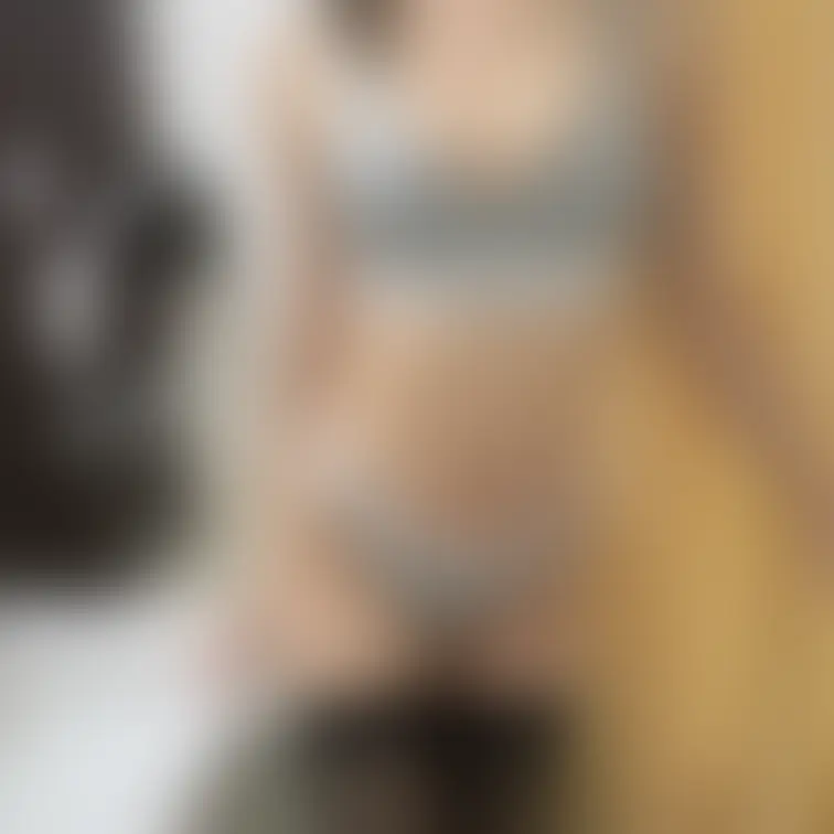 【SNS未公開写真】
しぃちゃんとホテル行ったらいっぱいご奉仕するね♡