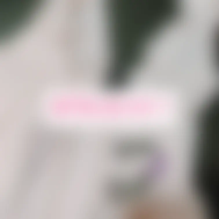 オフショット/乳首に鈴をつけておもちゃ耐久♡

乳首に鈴をつけておもちゃ耐久ライブ♡のアーカイブ動画を近々単品販売予