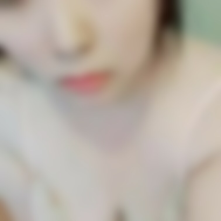 目元に○○○を入れた動画になります☺️
お顔の雰囲気…ちょっとわかるかな…(ᐢ ܸ. .ܸ ᐢ)♡