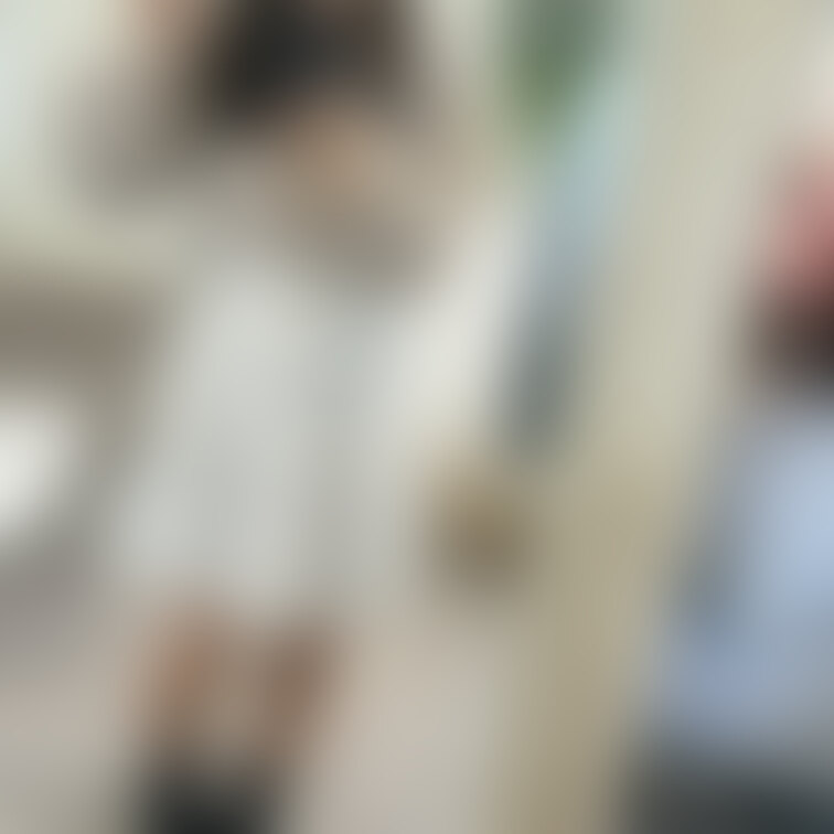 清楚系女子が脱いだら…？
3枚目に裸あるよ♡
