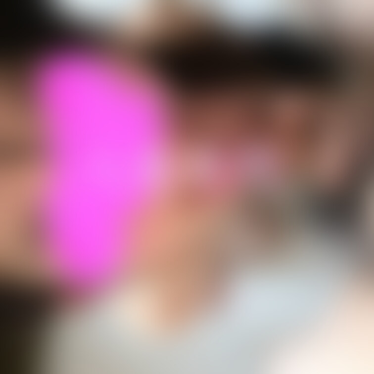 📹公開予定の人妻さんのご紹介です
広報担当の淫乱美人妻 美緒さん
美人でスタイルも抜群で性格も良くて…
どうしてこ