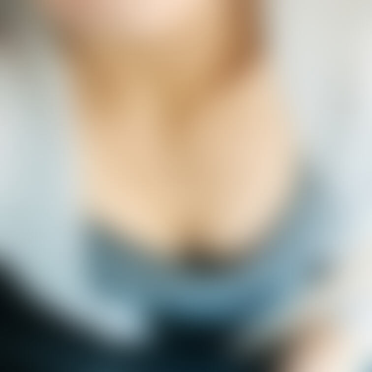 もっとそっち寄っていー?🥺
のポーズ