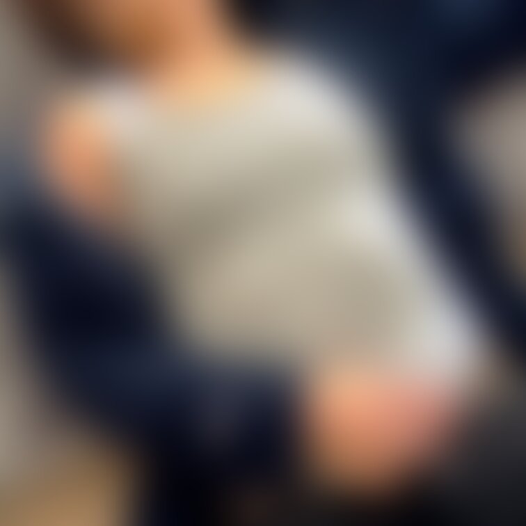 お部屋でまどろんでると。。。
襲われちゃいそう💕