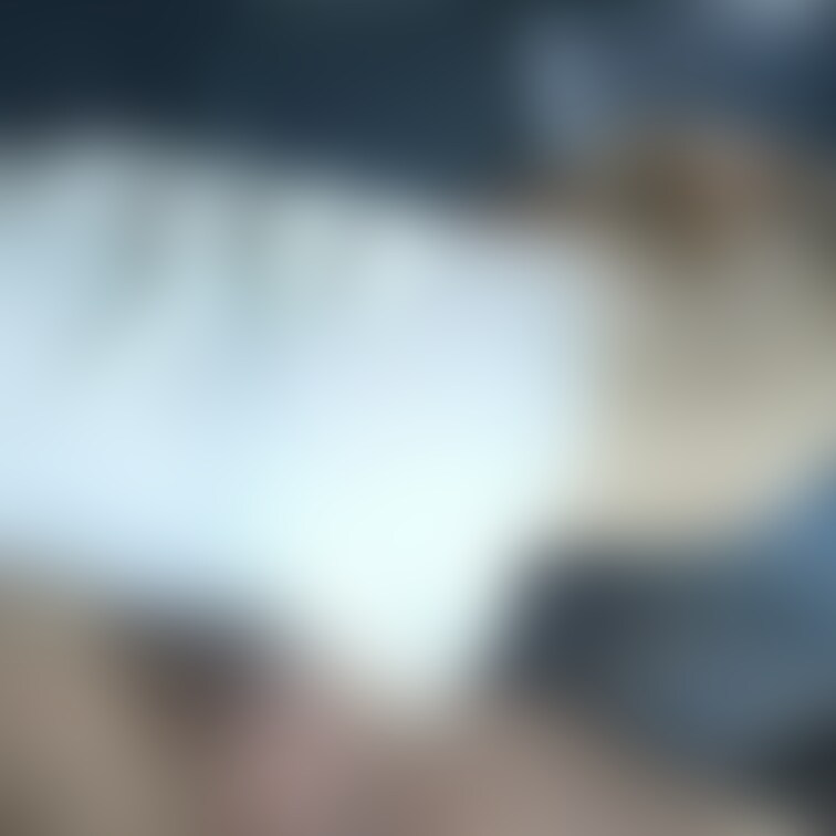 新シリーズ始まります。
他人棒とカーセックスの様子をご覧下さい。

動画も出してますが写真だとまた一味違いますので