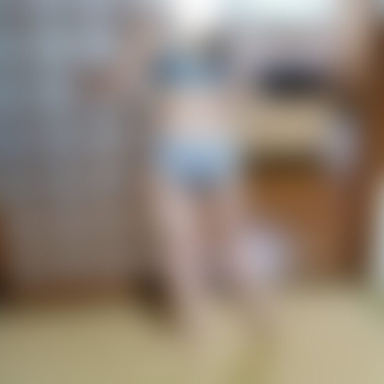 Yさんです。以前全裸パーティーに使ってた会場でのヌード。さてYさんについて新展開があります。1月中に別のモデルさんとのレ